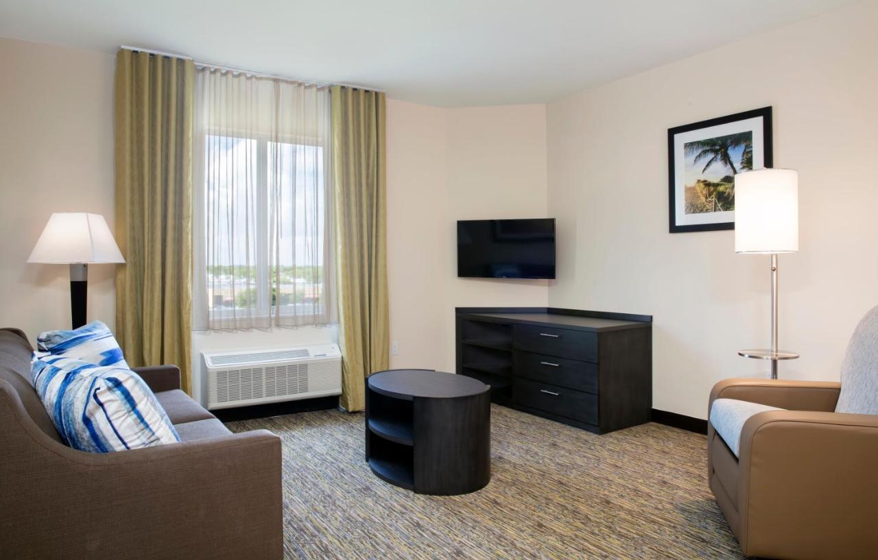 Candlewood Suites - Miami Exec Airport - Kendall By Ihg Country Walk Exterior foto